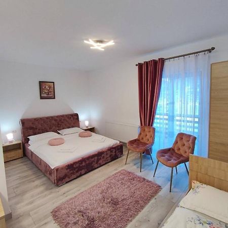 Vila Casa Hatere Moisei Exteriör bild