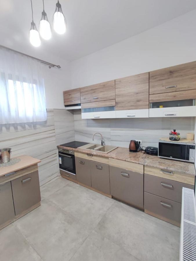 Vila Casa Hatere Moisei Exteriör bild