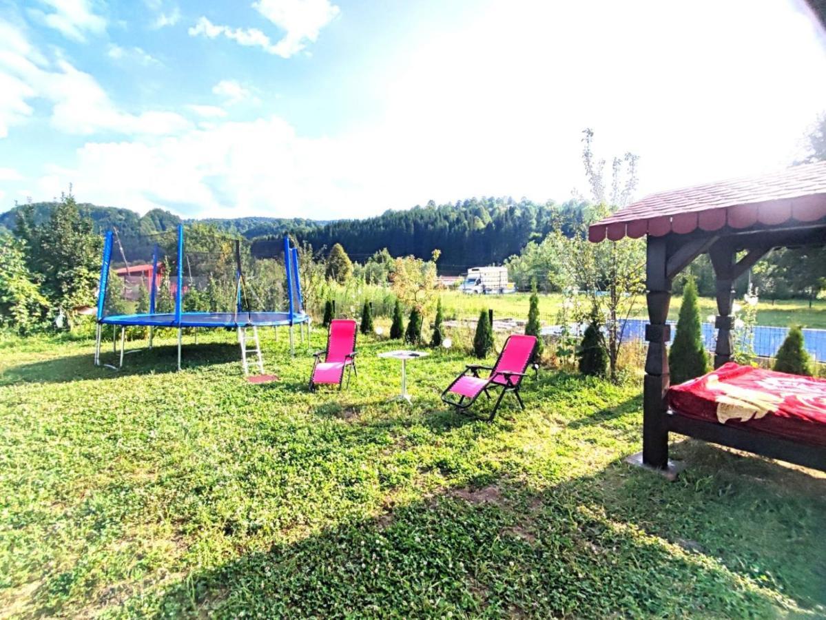 Vila Casa Hatere Moisei Exteriör bild